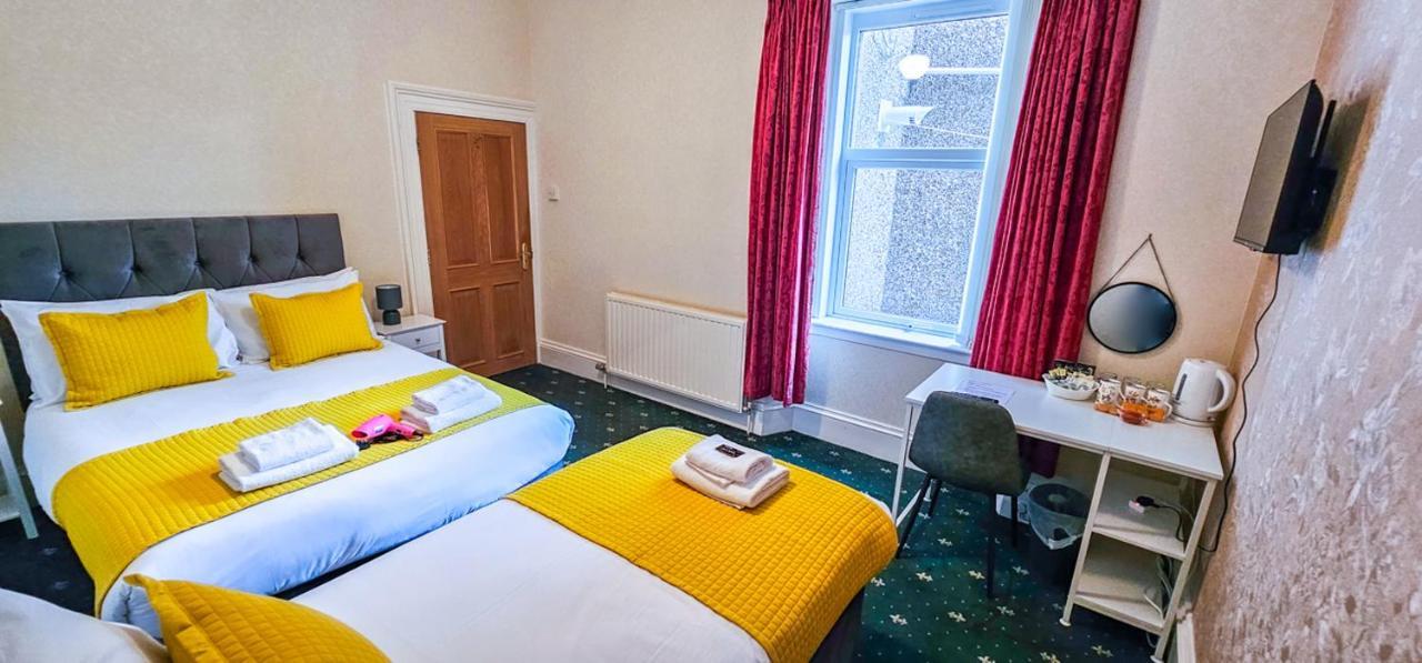Mystayinn Abermar Guest House Inverness Exteriör bild