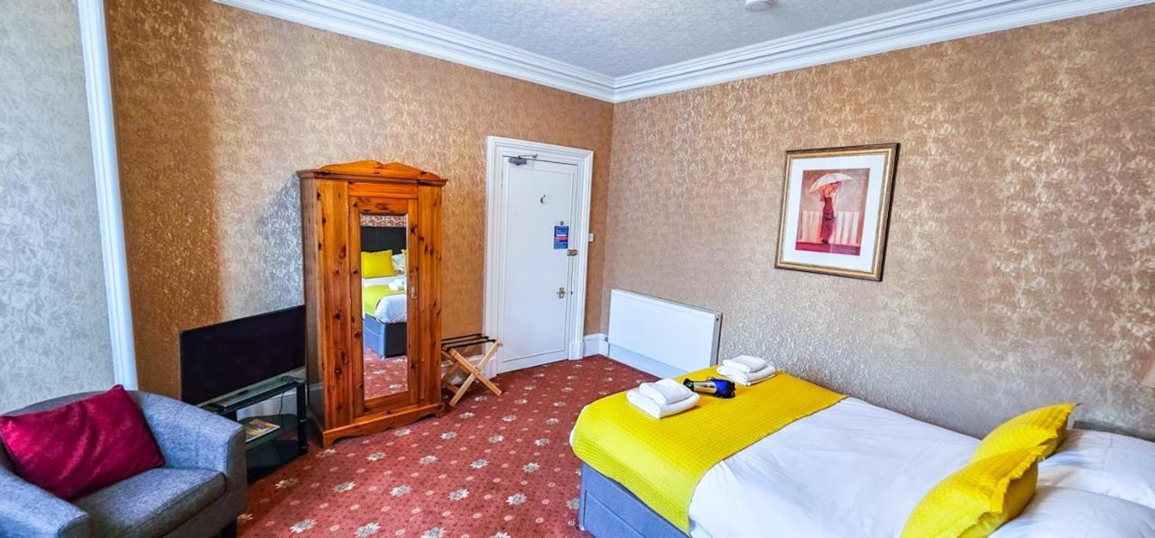 Mystayinn Abermar Guest House Inverness Exteriör bild