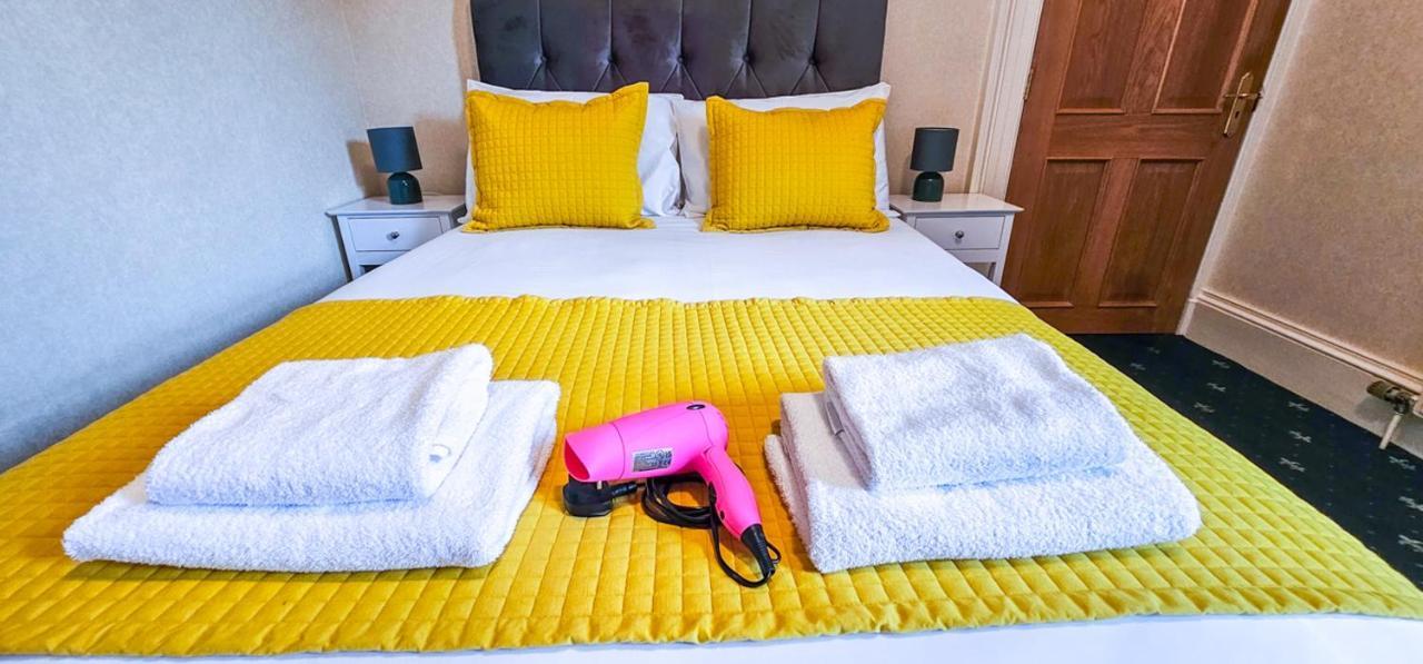 Mystayinn Abermar Guest House Inverness Exteriör bild