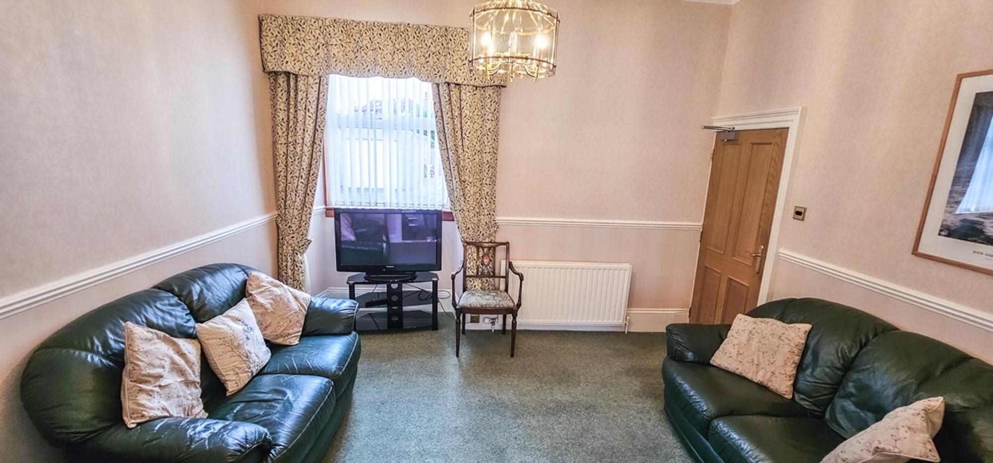 Mystayinn Abermar Guest House Inverness Exteriör bild