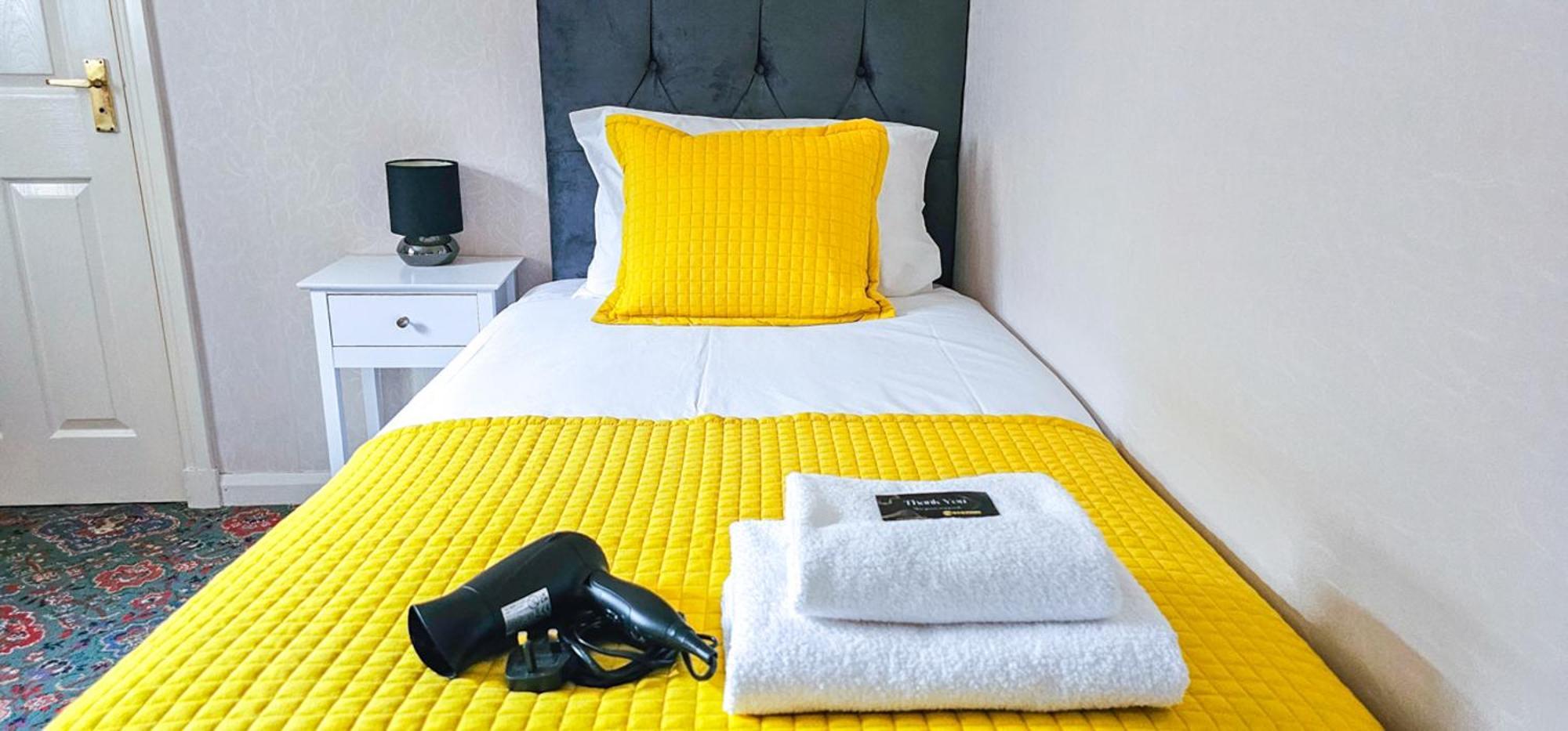 Mystayinn Abermar Guest House Inverness Exteriör bild