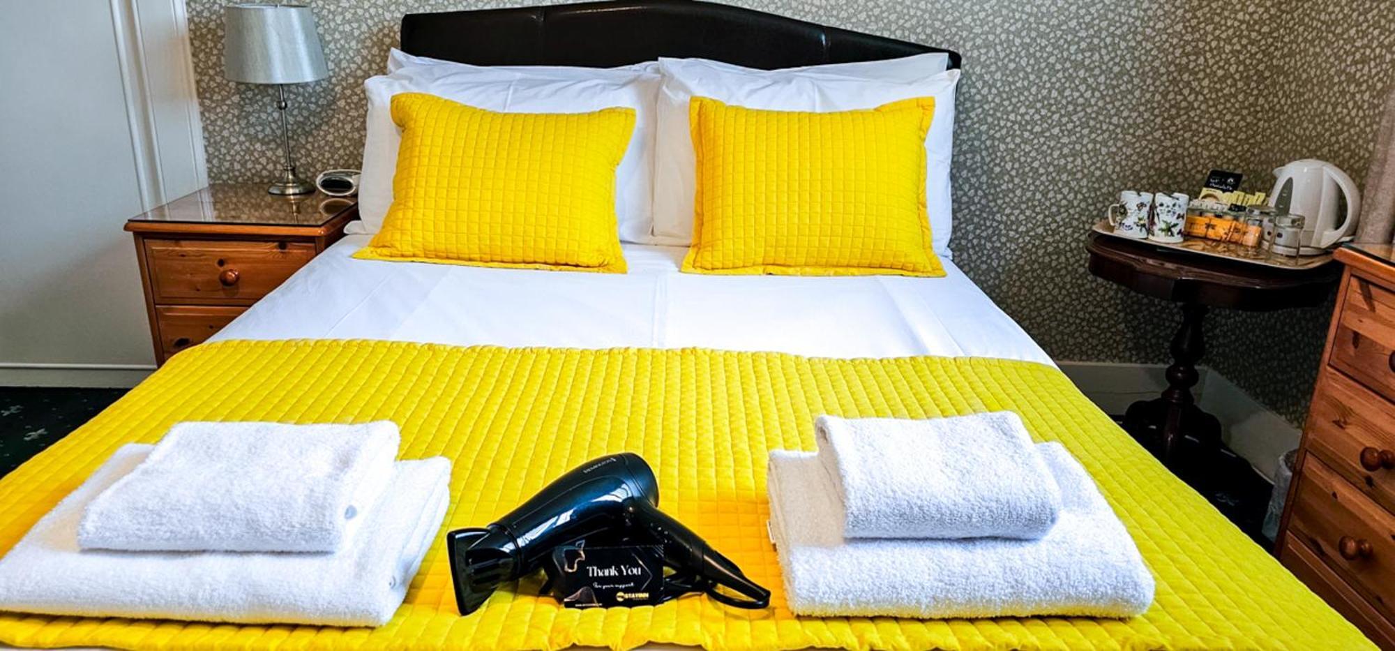 Mystayinn Abermar Guest House Inverness Exteriör bild