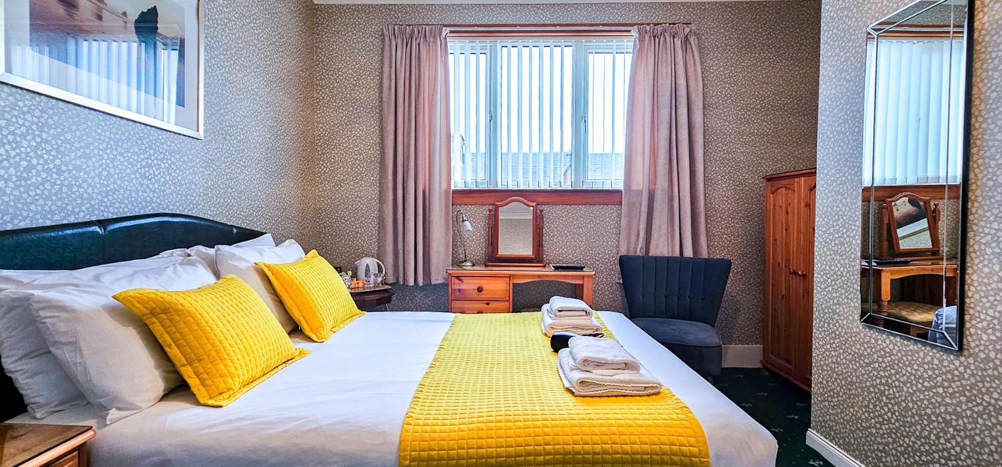 Mystayinn Abermar Guest House Inverness Exteriör bild