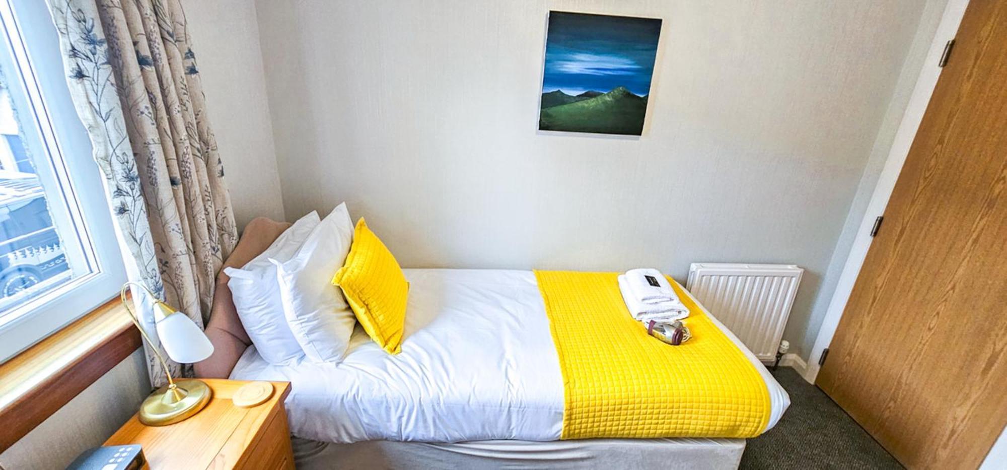 Mystayinn Abermar Guest House Inverness Exteriör bild